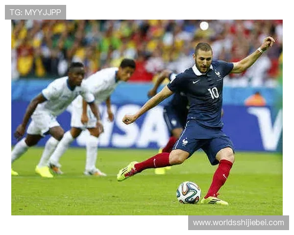 提升英语水平必看，世界杯的英文单词及其在足球报道中的实际运用